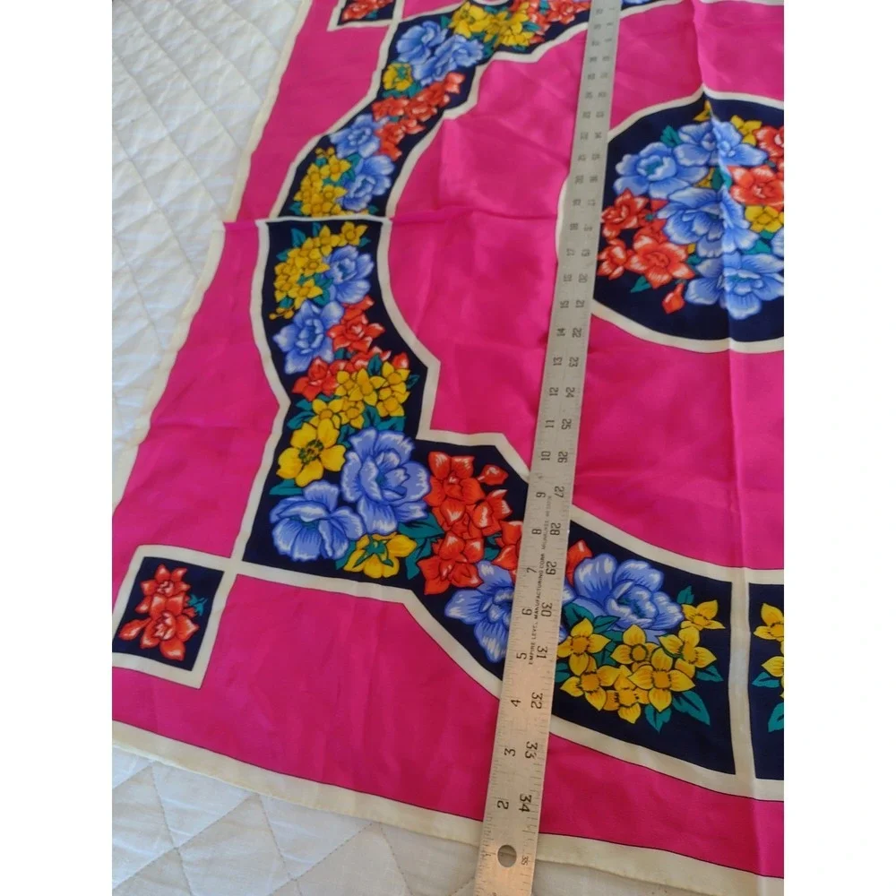 Vtg Charter Club 100% Silk 33
